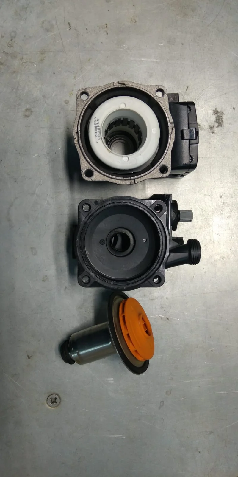 Продам оригинальный церкуляцеоный насос  Wilo TSL 12/5для газовых котло.  - Отопление и вентиляция (Для дома и дачи) в Новосибирск