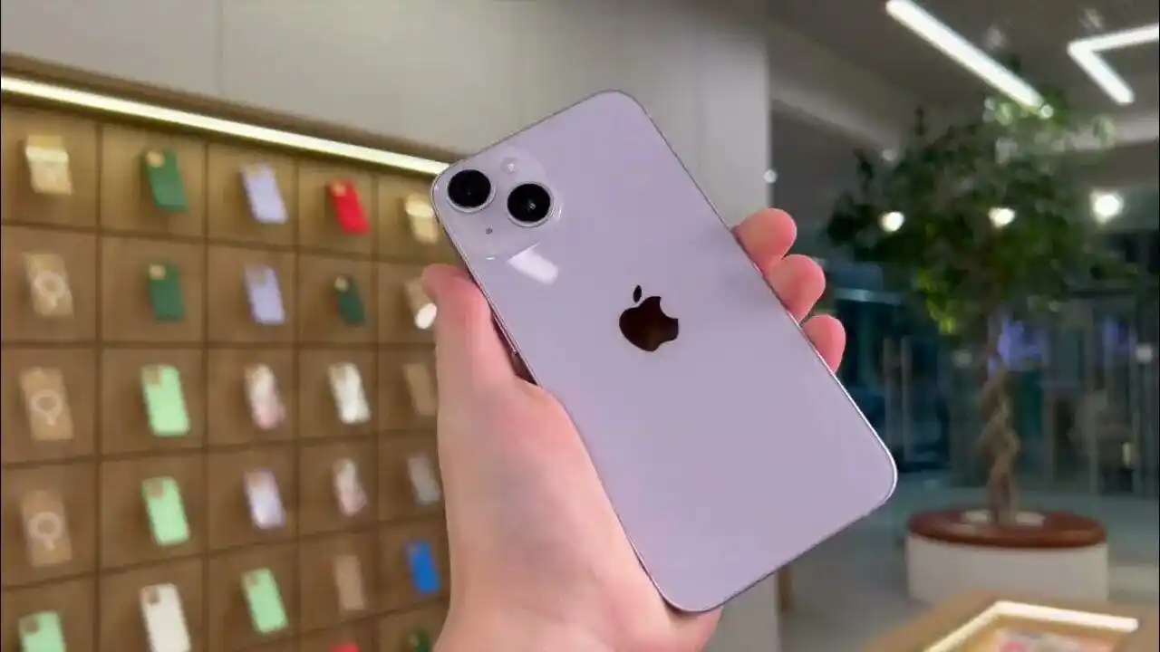 IPhone 14 128 ГБ в идеальном состоянии