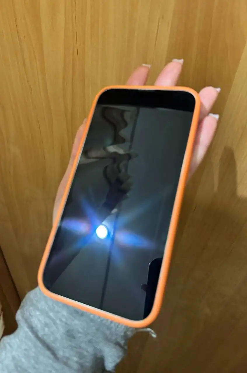 Продажа iPhone 13 512ГБ в отличном состоянии