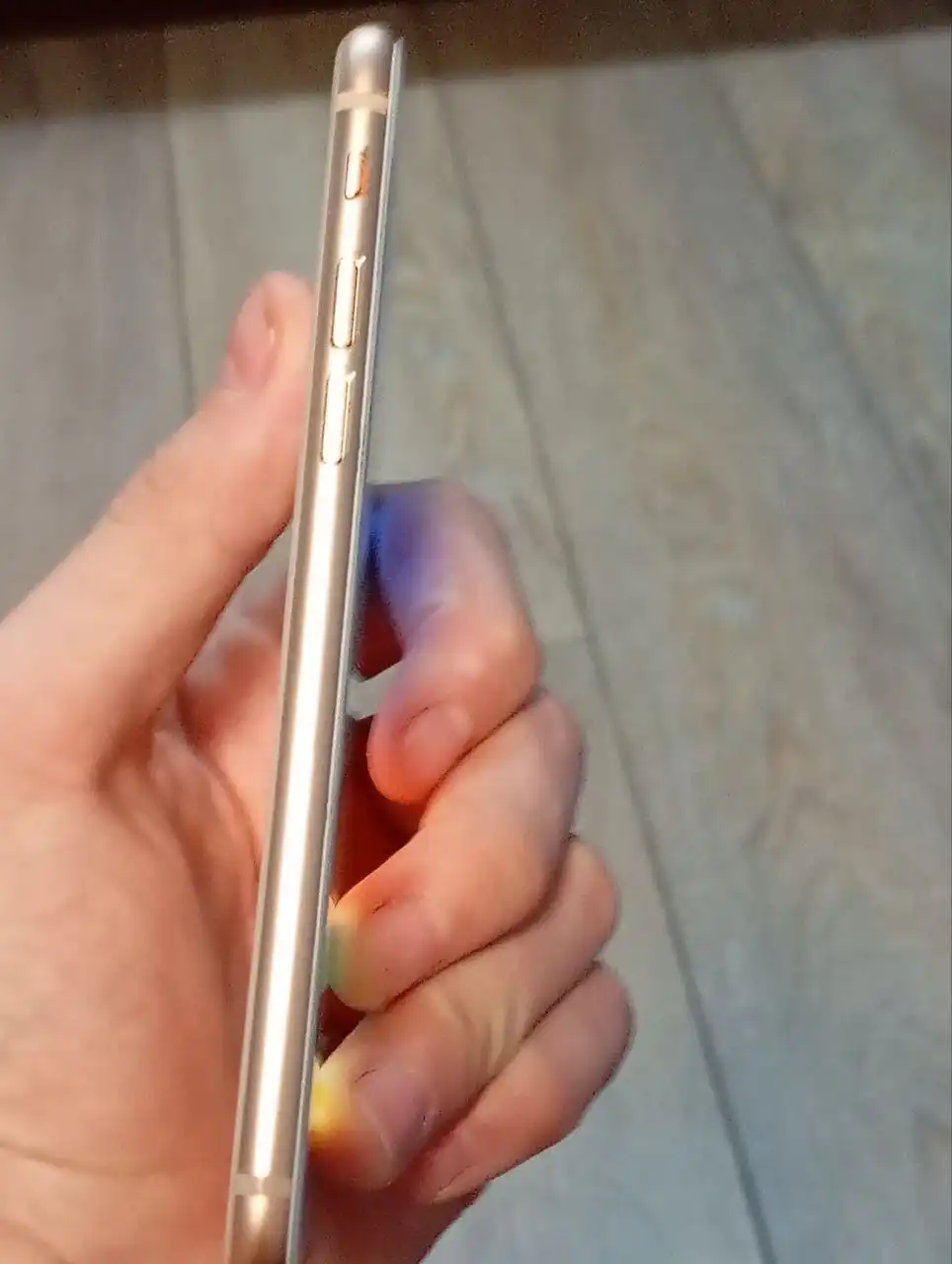 Продам iPhone 8 в идеальном состоянии