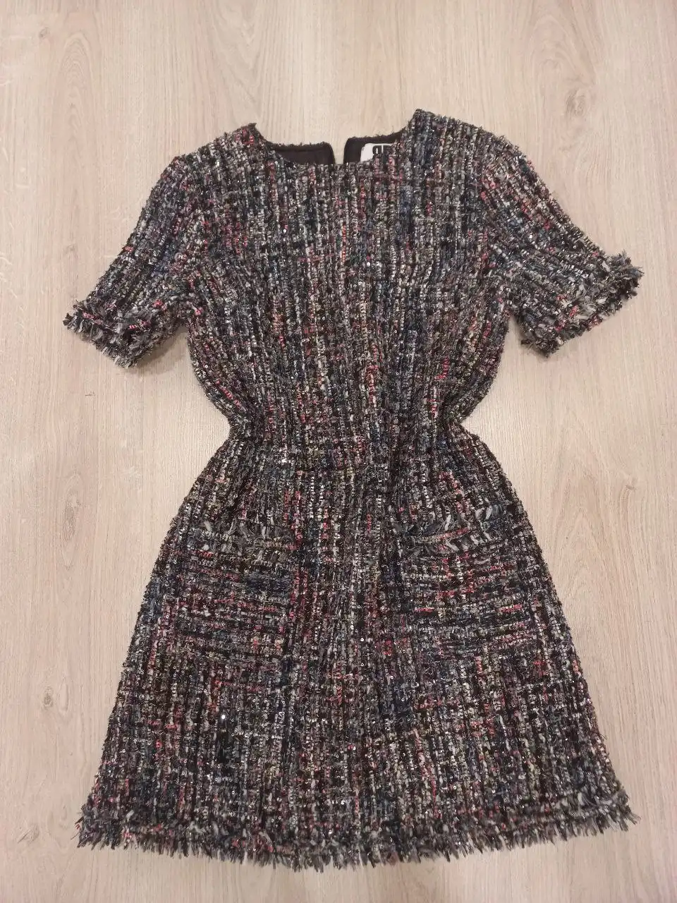 Новое твидовое платье размер 40-42