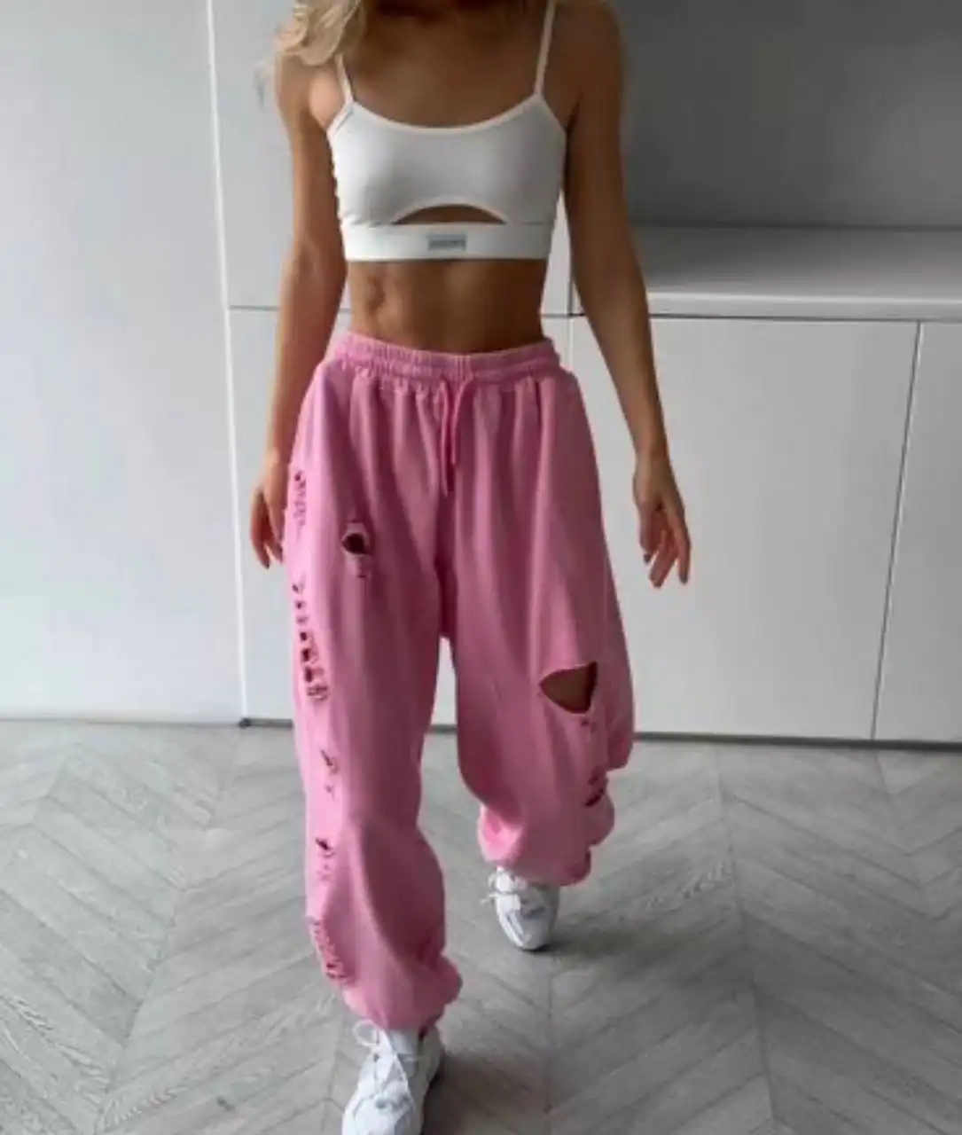 Продажа одежды и обуви