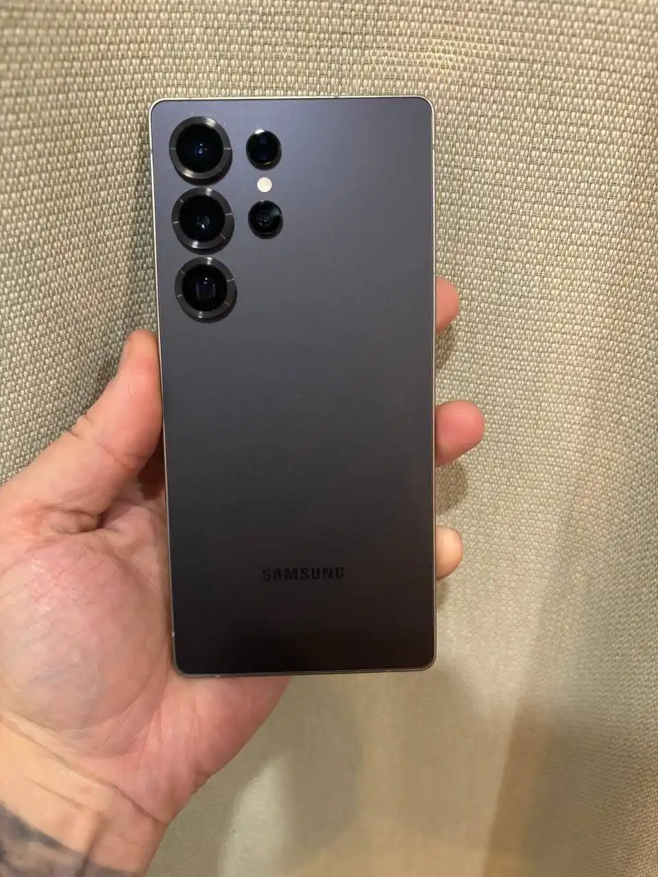 Продам Samsung Galaxy S25 Ultra и Galaxy Watch 7