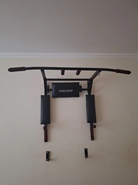 Турник б/у - Хобби и отдых в Екатеринбург