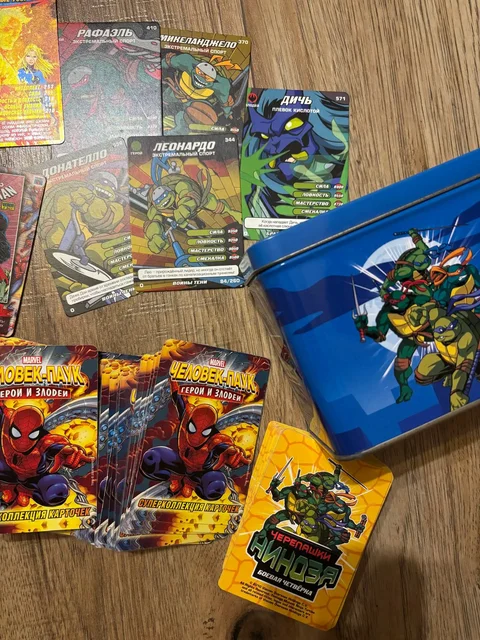 Карточки Человек паук и Черепашки ниндзя - Хобби и отдых в Екатеринбург