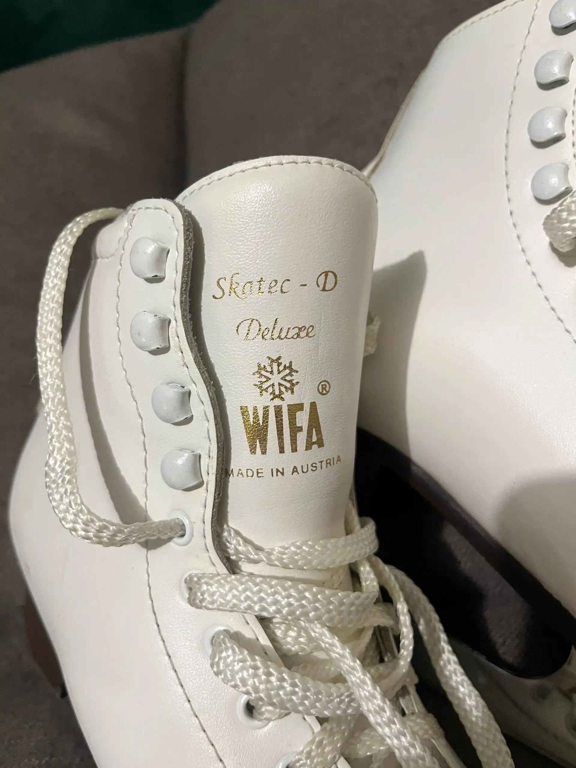 Продажа коньков Riedell и WiFA