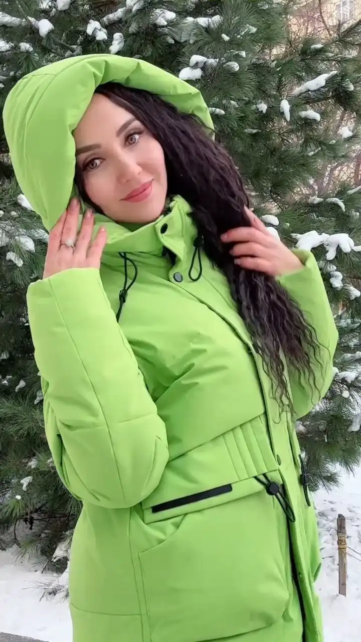 Новый зимний пуховик оригинального дизайна - Верхняя одежда (Одежда) в Екатеринбург