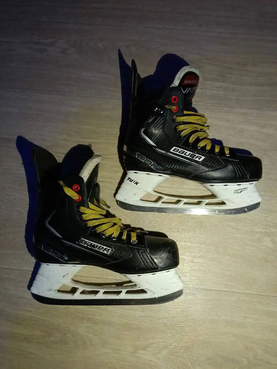 Продам коньки Bauer Vapor 41.5 - Спортивный инвентарь (Барахолка) в Екатеринбург