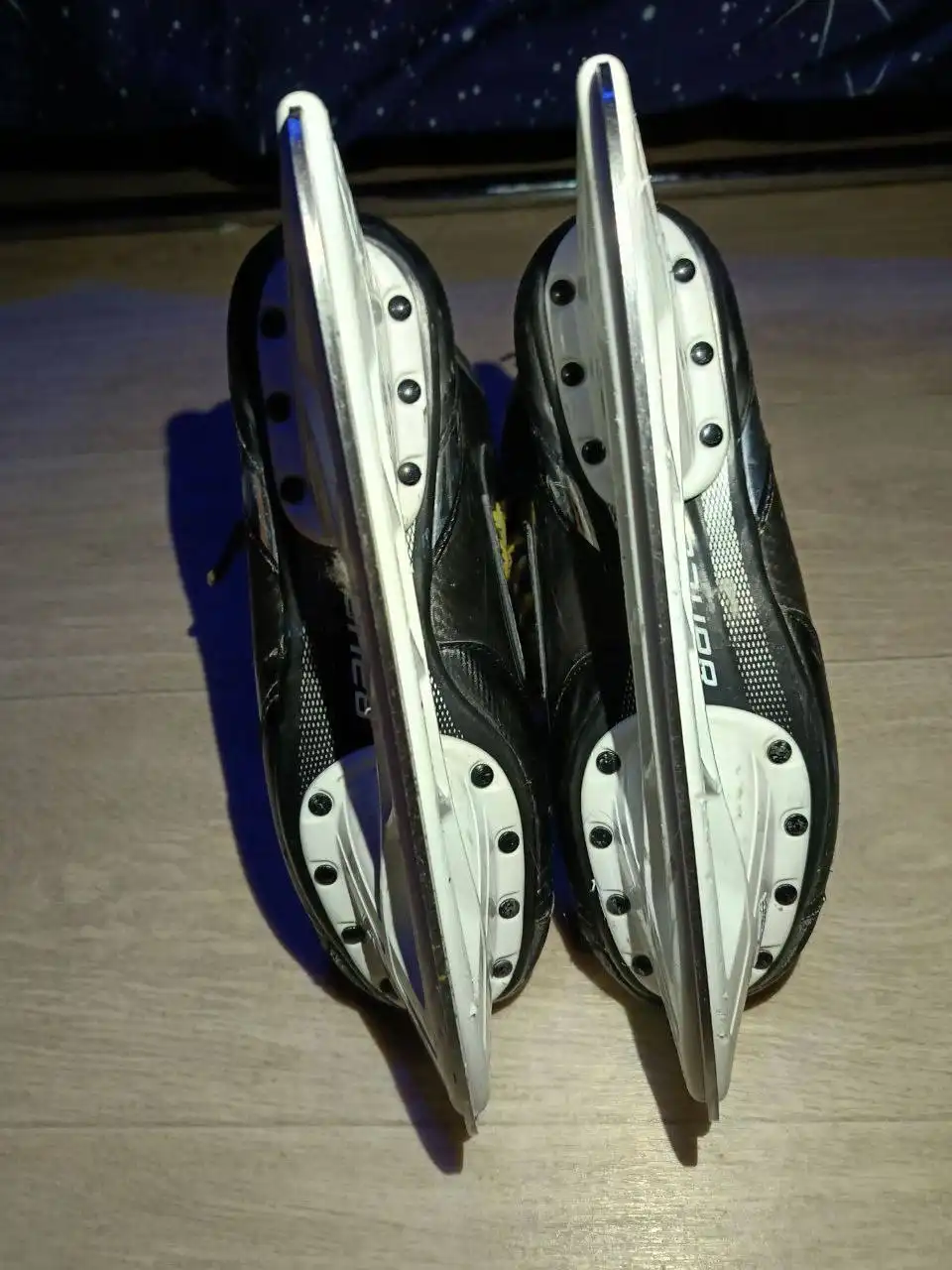 Продам коньки Bauer Vapor 41.5 - Спортивный инвентарь (Барахолка) в Екатеринбург