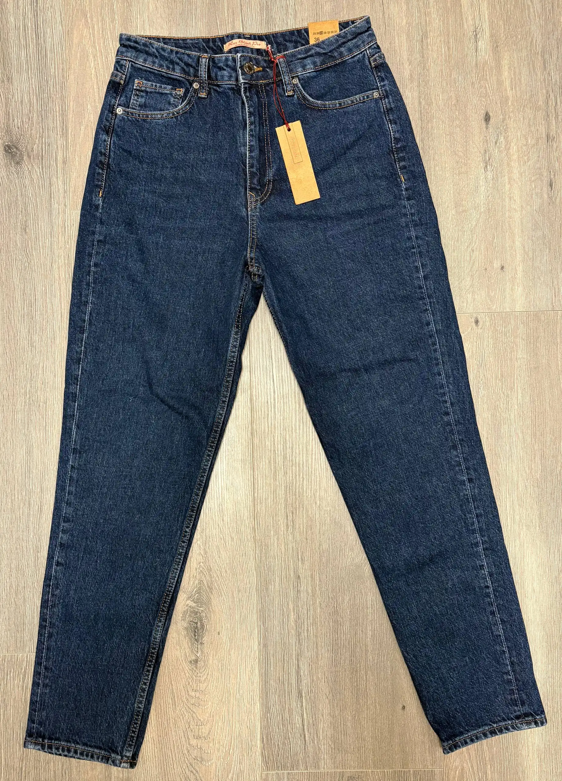 Продажа новых джинсов - Джинсы (Одежда) в Екатеринбург