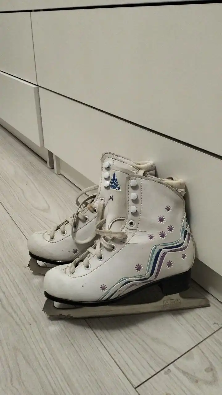 Коньки фигурные 34 размер - Барахолка в Екатеринбург