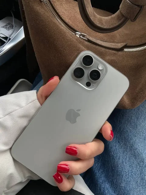 Продам iPhone 16 Pro Max 512 ГБ - Электроника в Екатеринбург