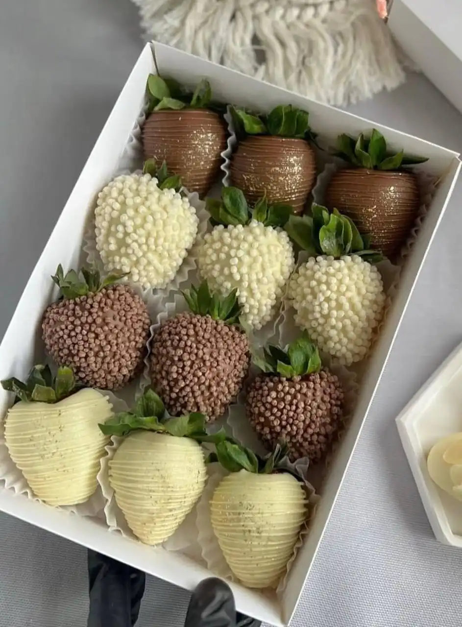 Предзаказ наборов и букетов из клубники в шоколаде ко Дню всех влюбленных - Продукты питания (Барахолка) в Екатеринбург