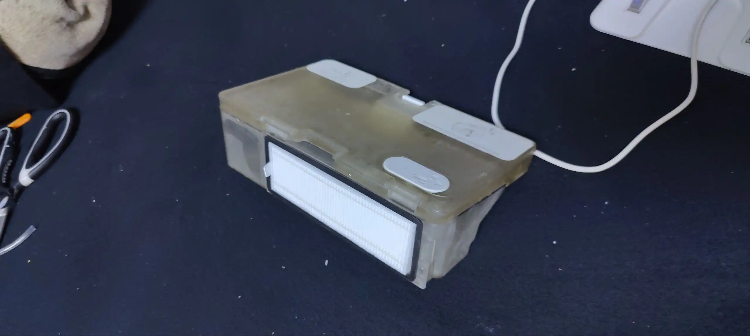 Продам робот пылесос Xiaomi Mi Robot Vacuum-Mop Essential - Бытовая техника (Электроника) в Екатеринбург