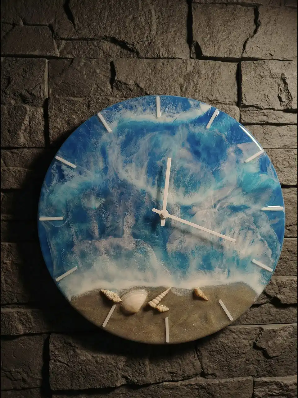 Часы из ценных пород дерева и эпоксидной смолы - Часы (Барахолка) в Екатеринбург