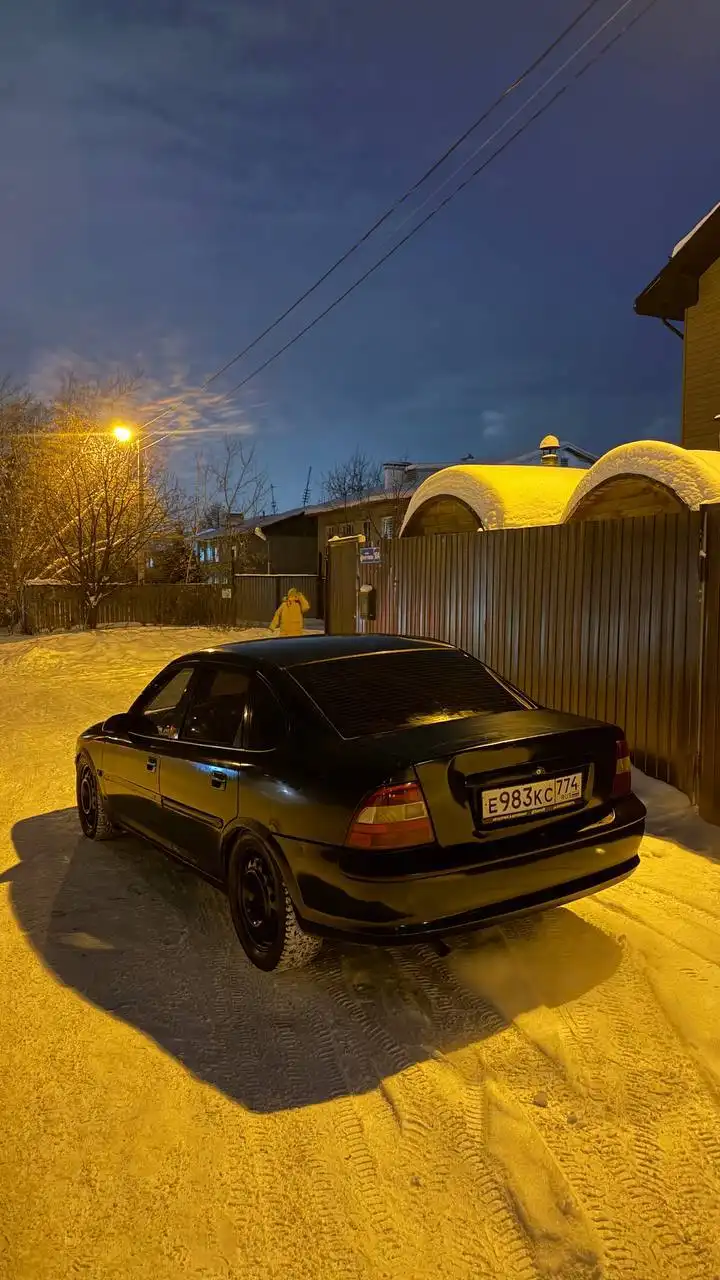 Опель Вектра Б 1.8 - Авто в Екатеринбург