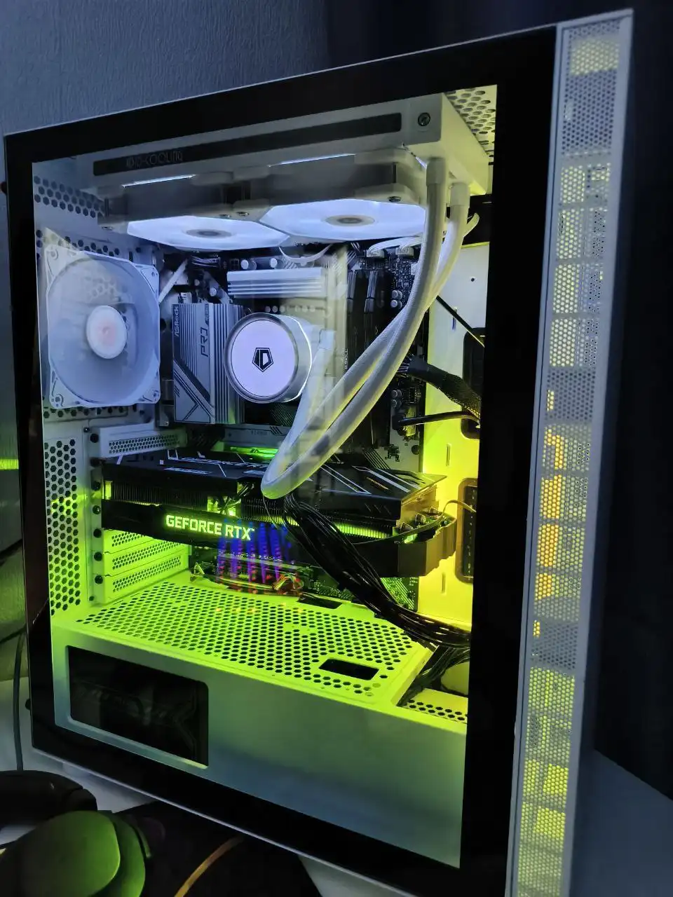 Продажа игрового ПК с монитором MSI - Компьютеры и комплектующие (Электроника) в Екатеринбург