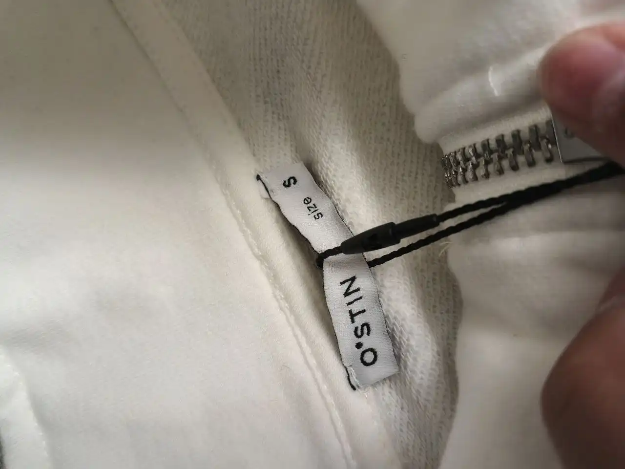 Кофта новая с этикеткой, размер S - Верхняя одежда (Одежда) в Екатеринбург