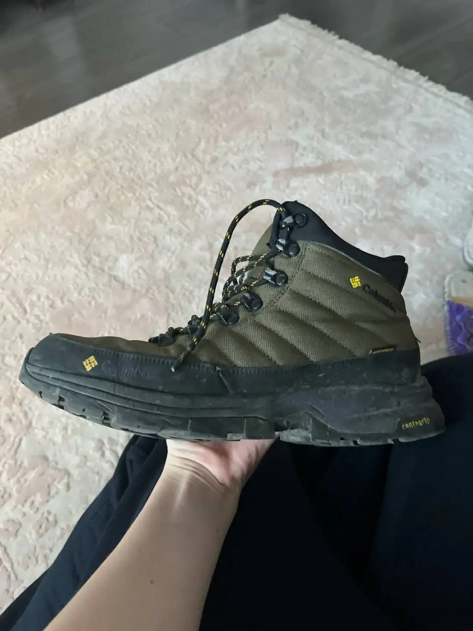 Продам ботинки теплые демисезонные - Обувь (Одежда) в Екатеринбург