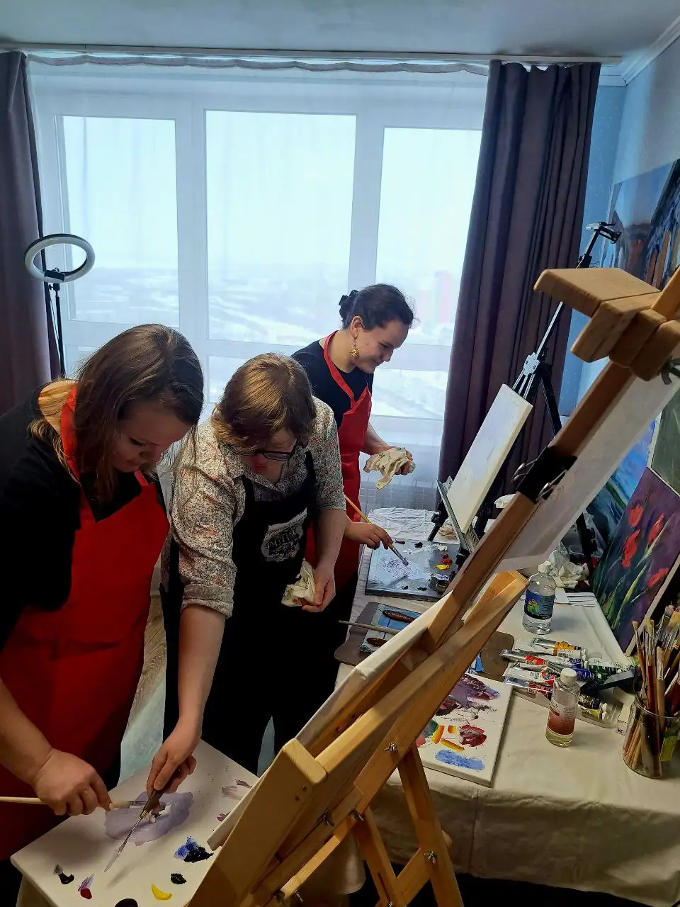 Индивидуальный или парный мастер-класс по живописи в студии с видом на закаты - Мастер-классы (Хобби и отдых) в Екатеринбург