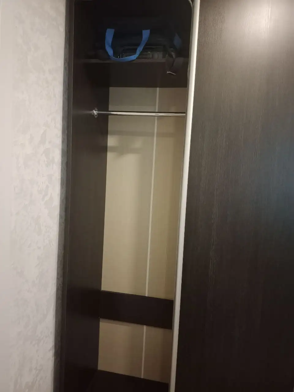 Шкаф разобранный для продажи - Мебель (Барахолка) в Екатеринбург