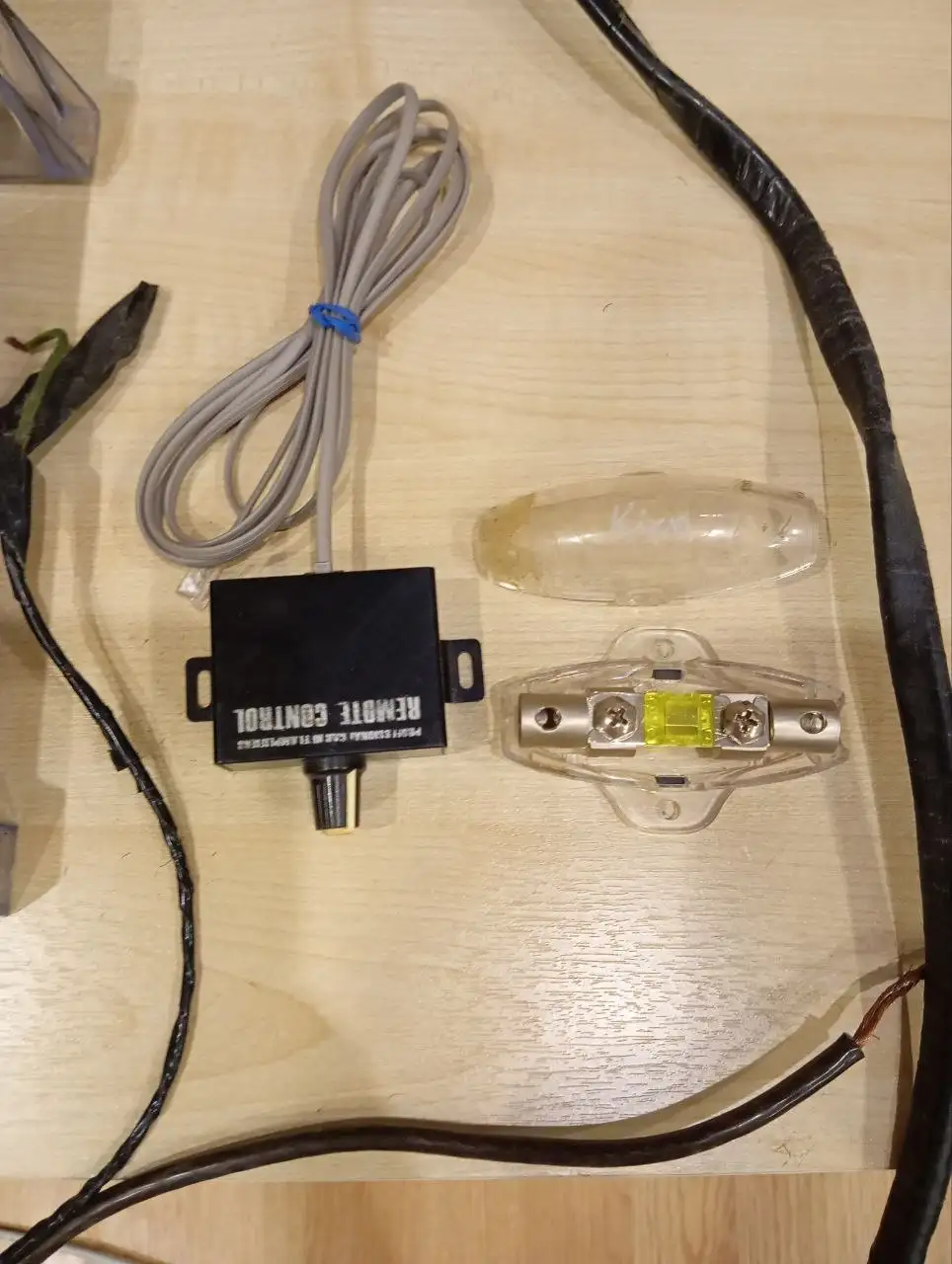 Сабвуфер Pioneer 2 кВт с аксессуарами - Автозвук (Электроника) в Екатеринбург