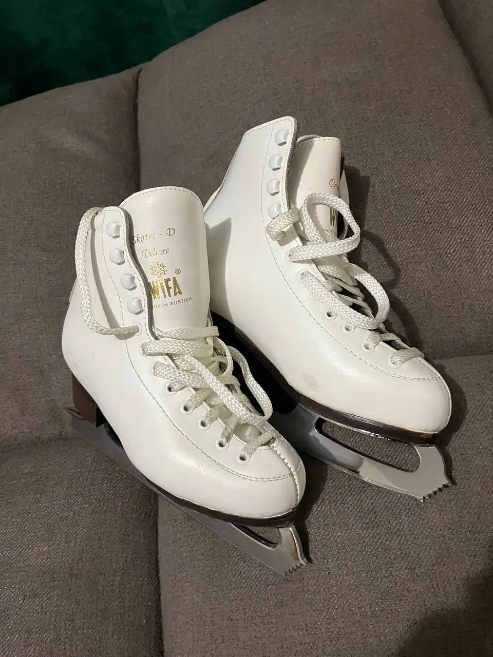 Коньки WiFA Австрия 32 размер - Спортивные товары (Барахолка) в Екатеринбург