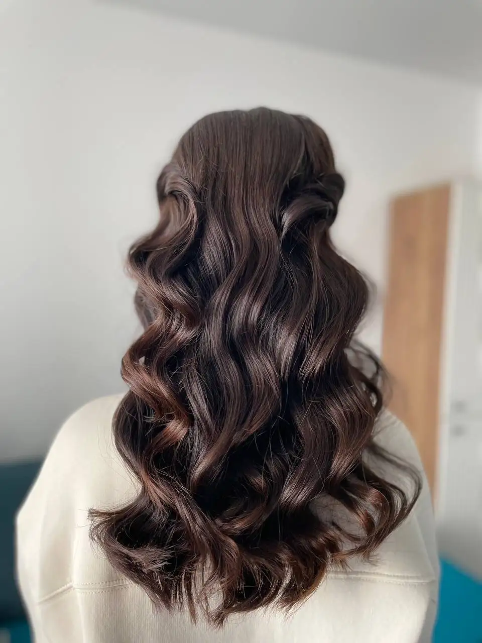 Услуги мастера по реконструкции волос, прическам и макияжу - Красота (Услуги) в Екатеринбург