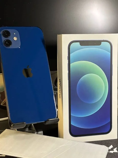 iPhone 12 64гб в хорошем состоянии - Принтеры в Екатеринбург