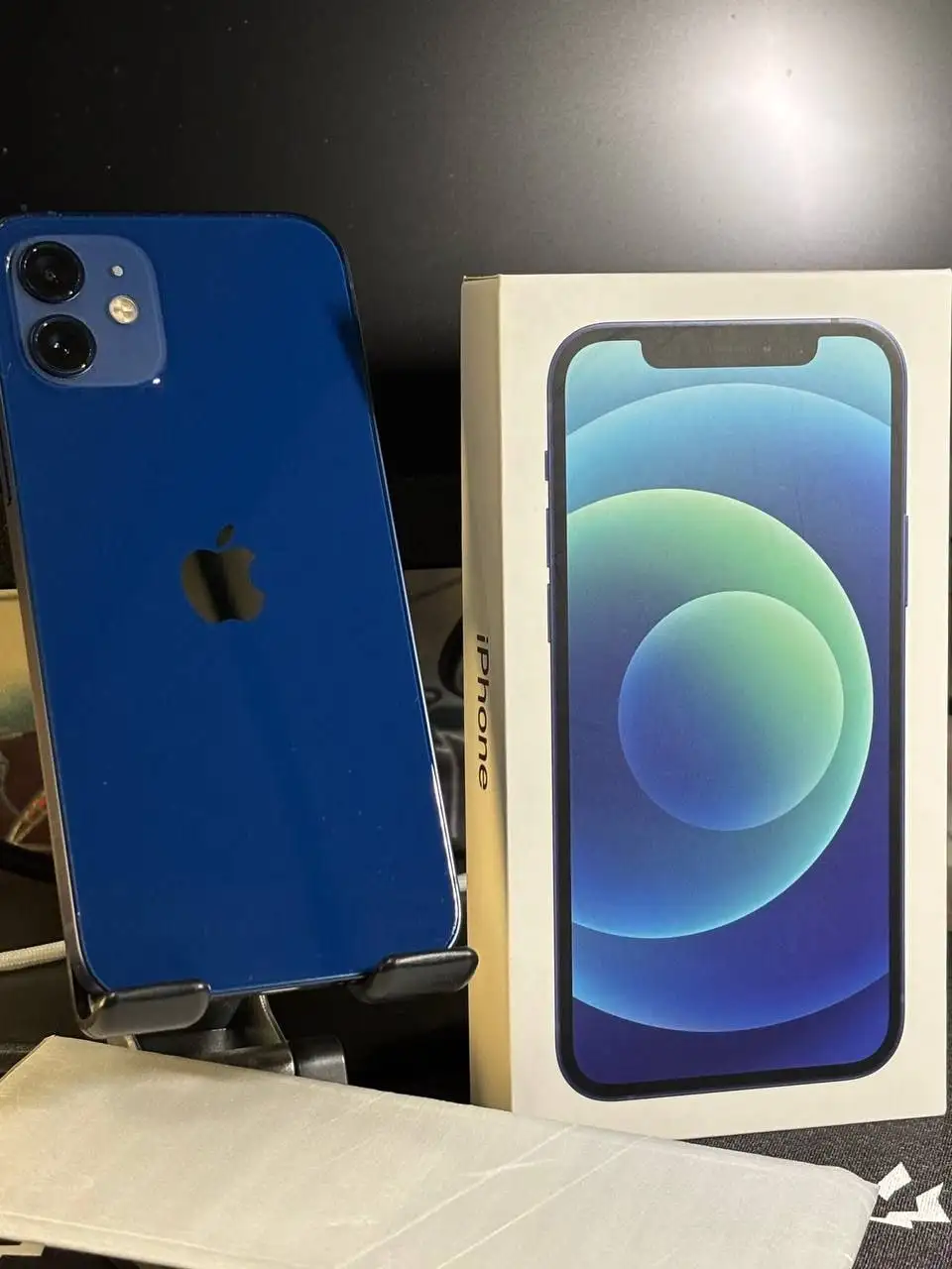 iPhone 12 64GB в хорошем состоянии - Смартфоны (Электроника) в Екатеринбург