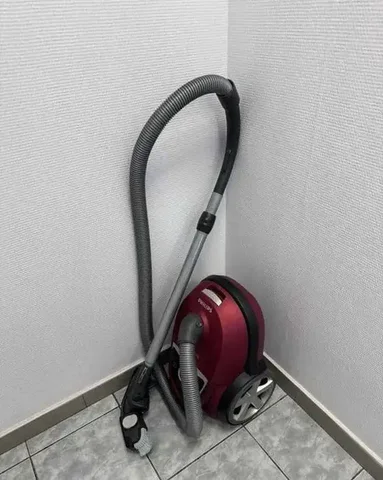 Пылесос Philips отдам даром - Барахолка в Екатеринбург