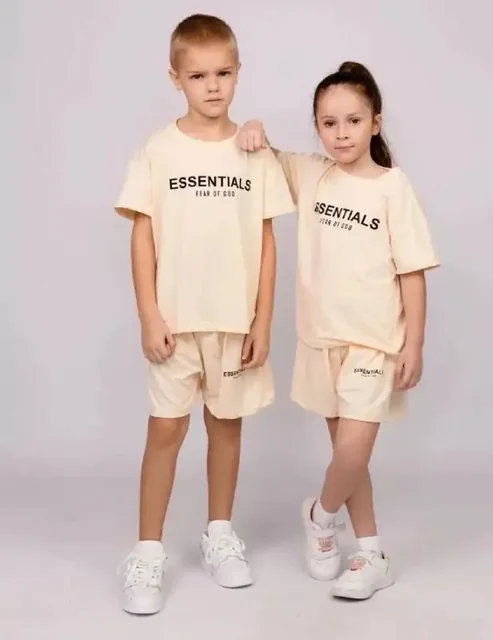 Продажа детских костюмов разных размеров - Коляски и аксессуары в Екатеринбург