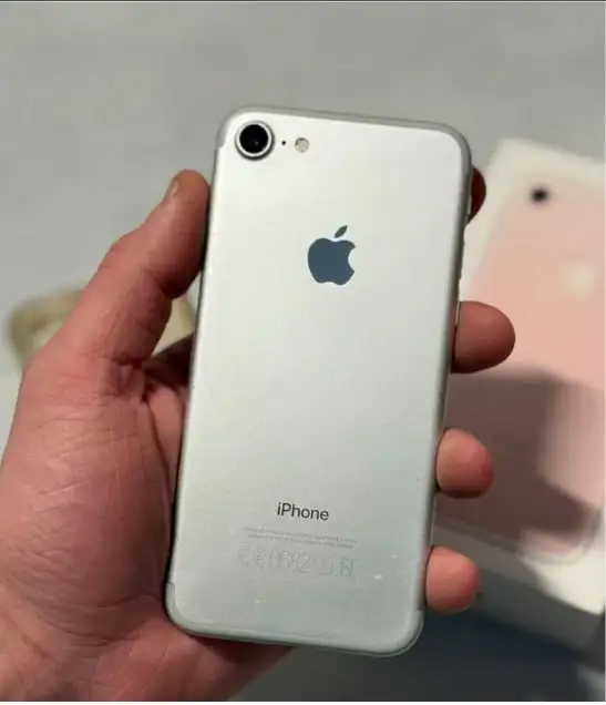 Продам iPhone 7 128GB с неработающей кнопкой Home - Смартфоны (Электроника) в Екатеринбург