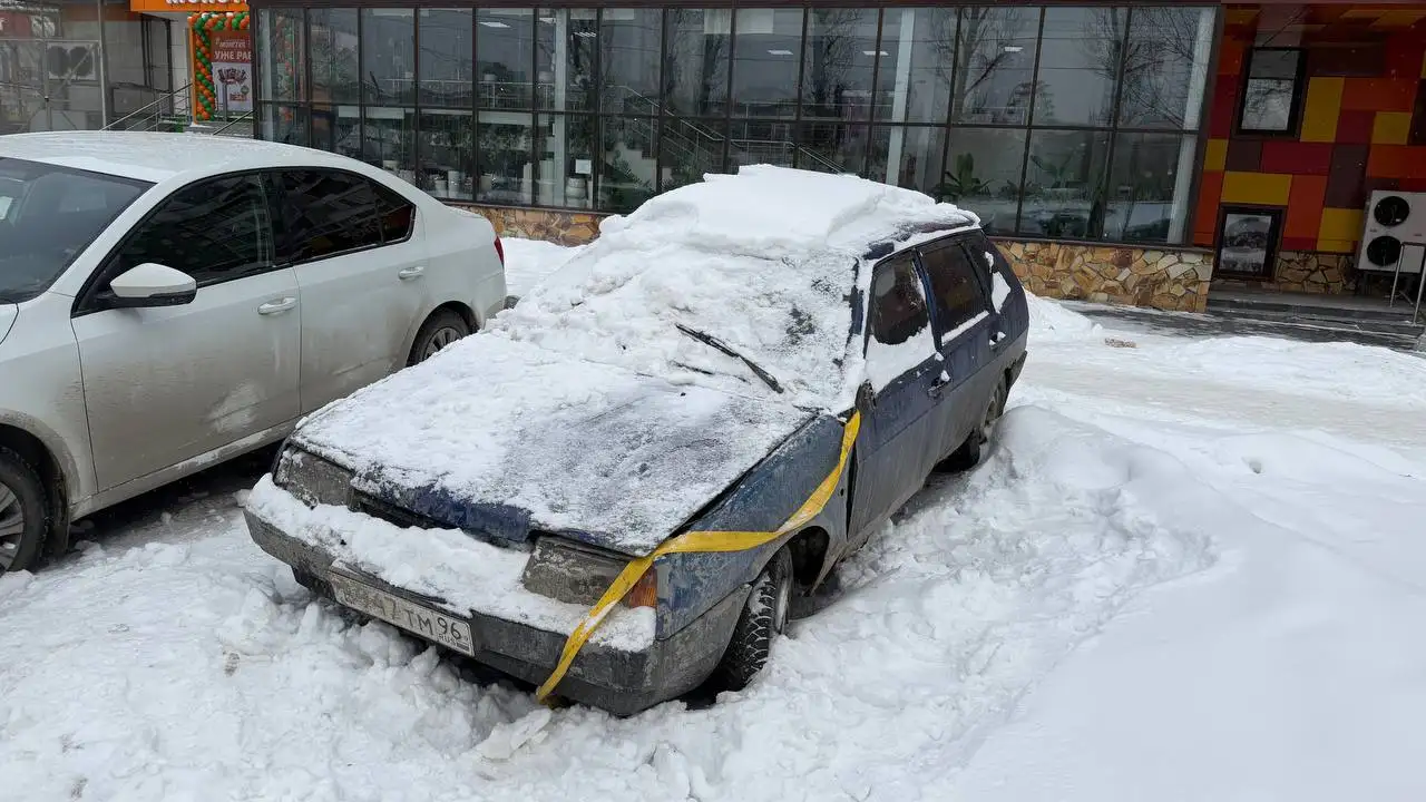 ВАЗ 2109 2000г - Авто в Екатеринбург