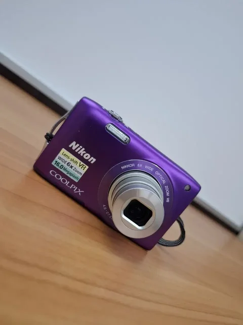Продам фотоаппарат Nikon Coolpix S3300 - Фотоаппараты в Екатеринбург