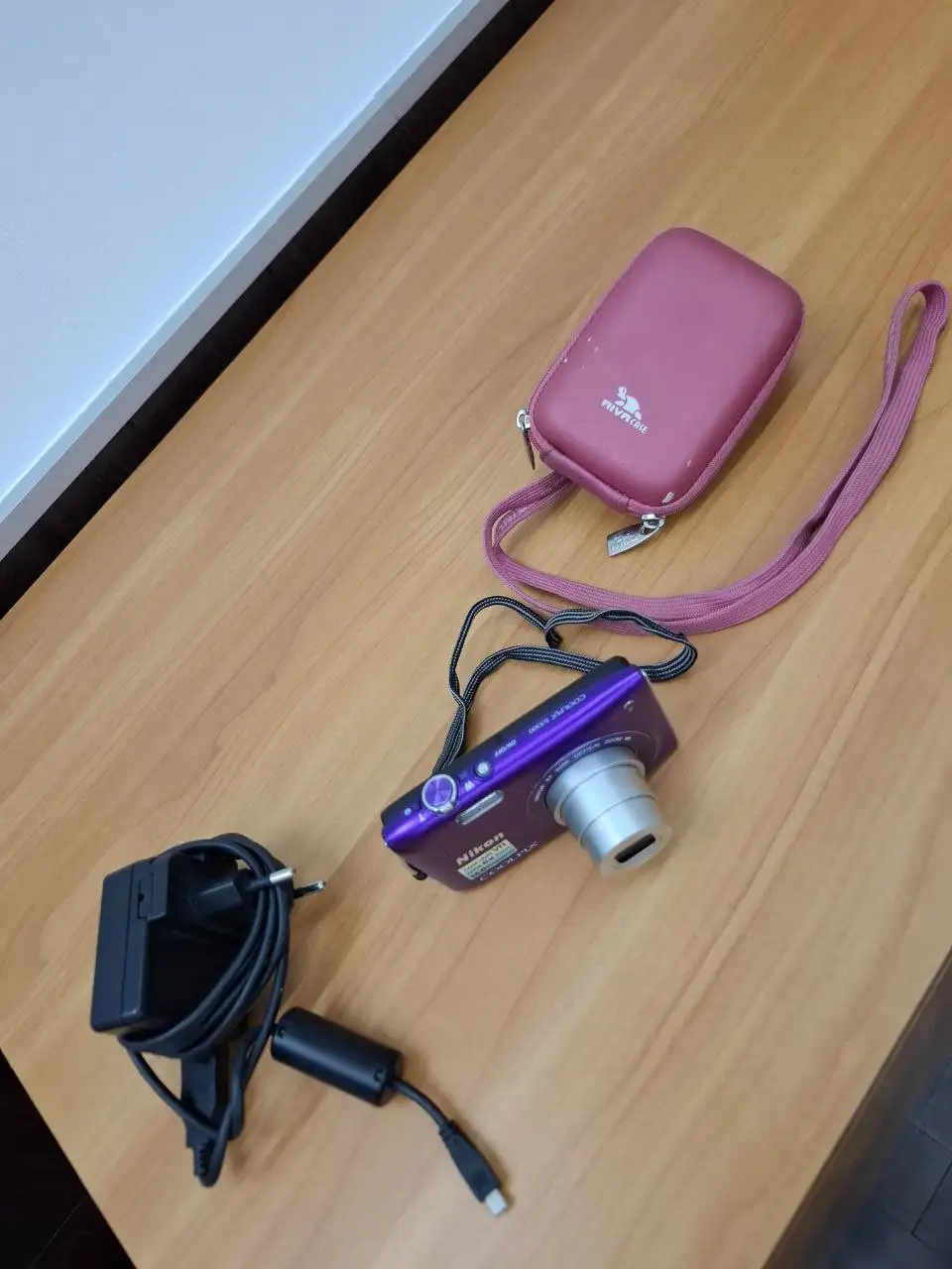 Продам фотоаппарат Nikon Coolpix S3300 - Фотоаппараты (Электроника) в Екатеринбург