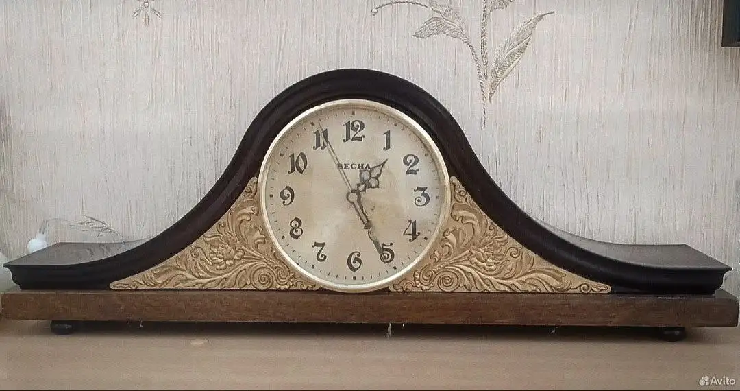 Винтажные деревянные часы - Часы (Барахолка) в Екатеринбург