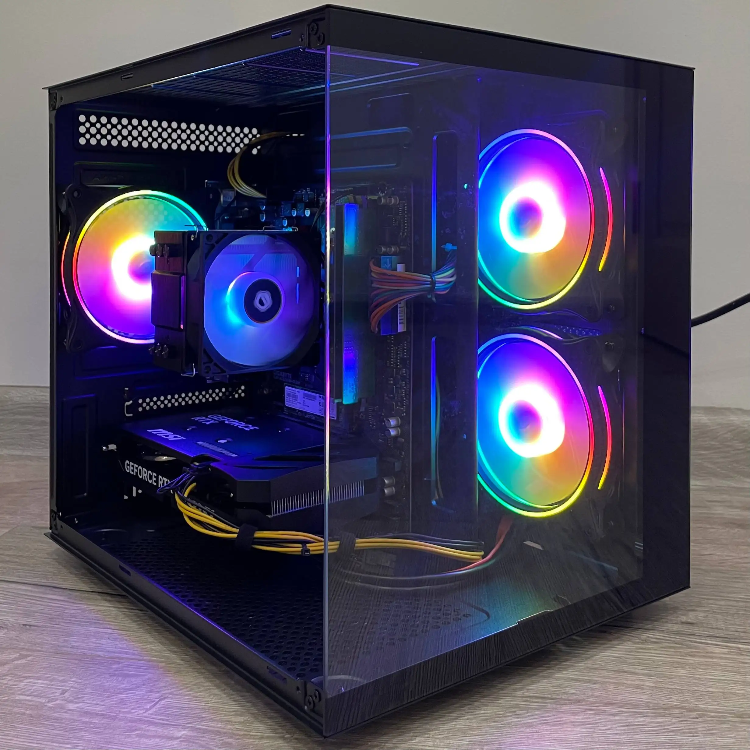 Топовый игровой компьютер AMD Ryzen 5 5500 с MSI RTX 5060 - Компьютеры (Электроника) в Екатеринбург