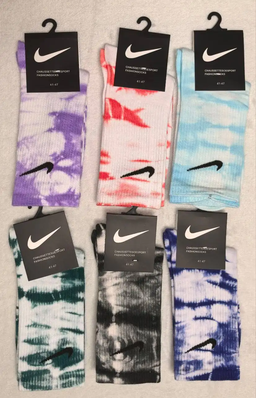 Мужские и женские кроссовки - Обувь (Одежда) в Екатеринбург