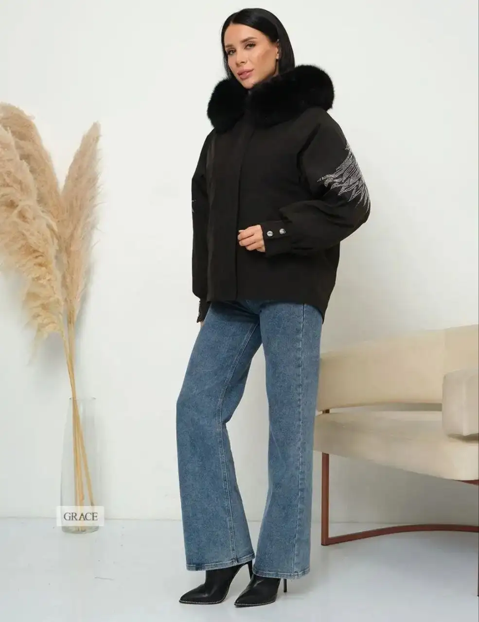 Уютная куртка 2 в 1 с натуральным мехом - Верхняя одежда (Одежда) в Екатеринбург