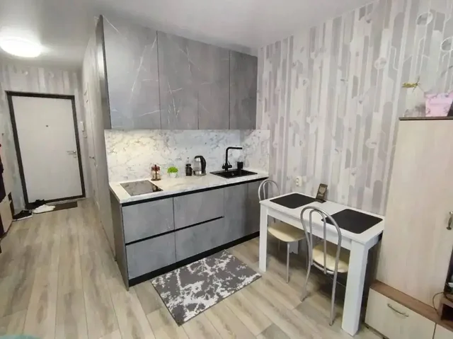 Сдам студию ЖК Светлый - Недвижимость в Екатеринбург