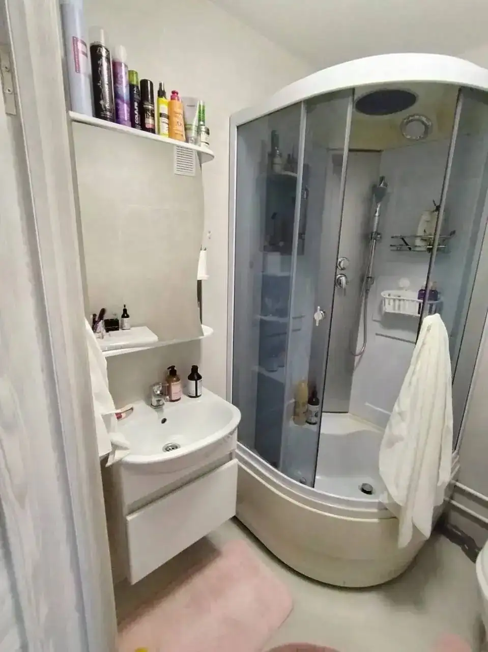 Сдам студию ЖК Светлый - Аренда (Недвижимость) в Екатеринбург