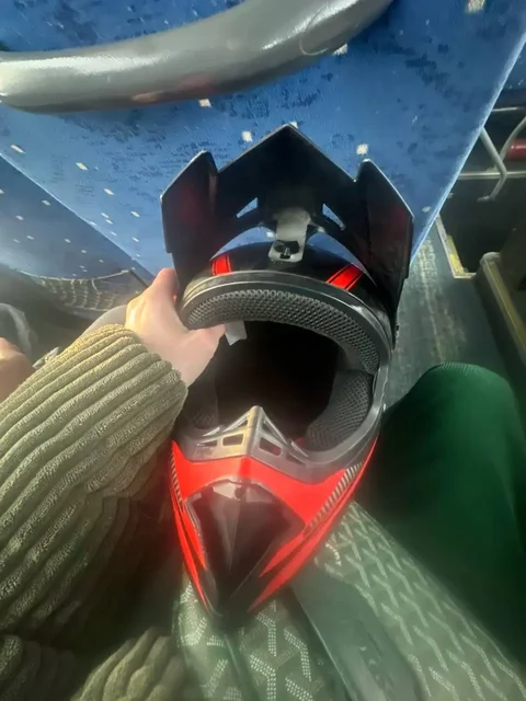 Продажа товара на барахолке Екатеринбург - Металл в Екатеринбург