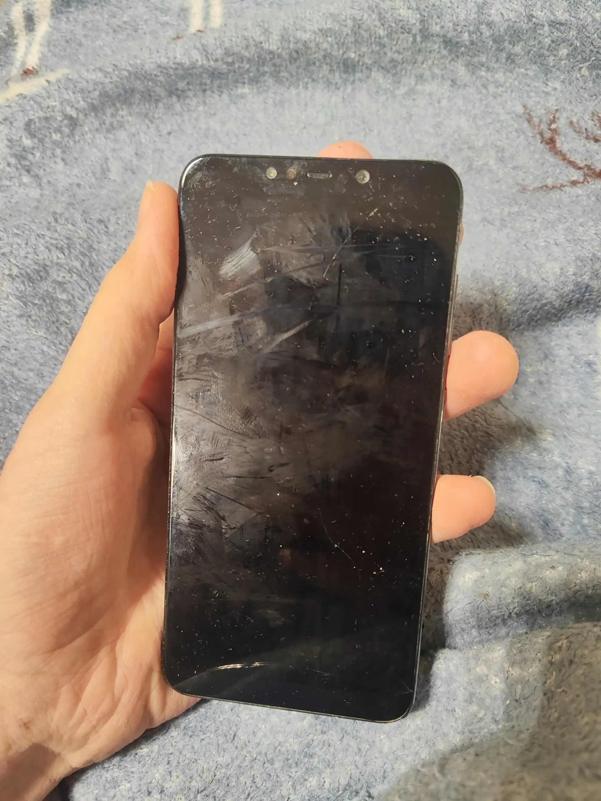 Обмен лотов телефонов различных брендов - Электроника (Барахолка) в Екатеринбург