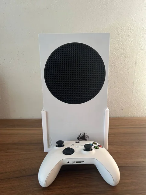 Продажа Xbox Series S с геймпадом и коробкой - Игровые аккаунты в Екатеринбург