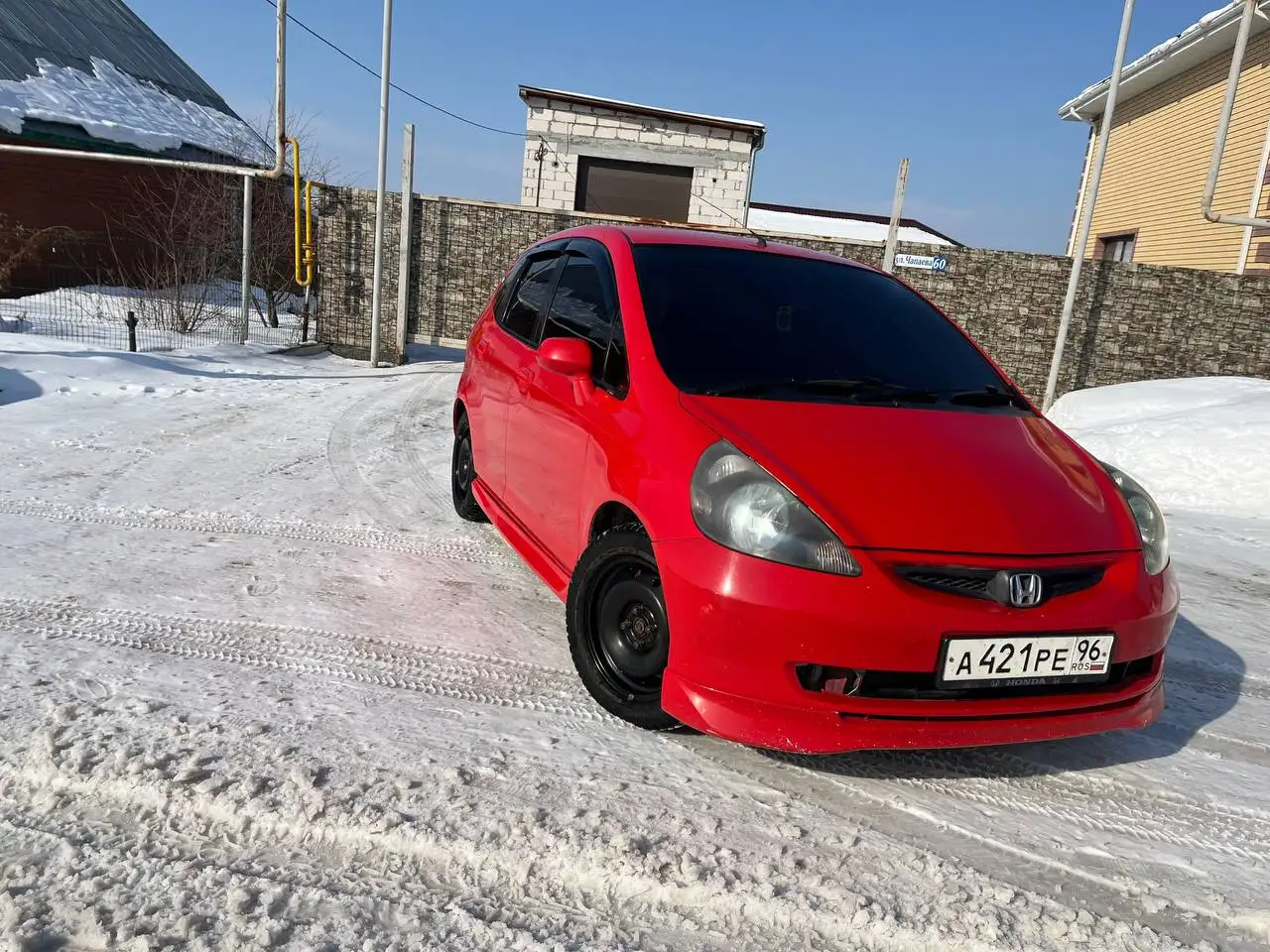 Автомобиль в прекрасном состоянии с полным перевариванием и покраской - Авто в Екатеринбург