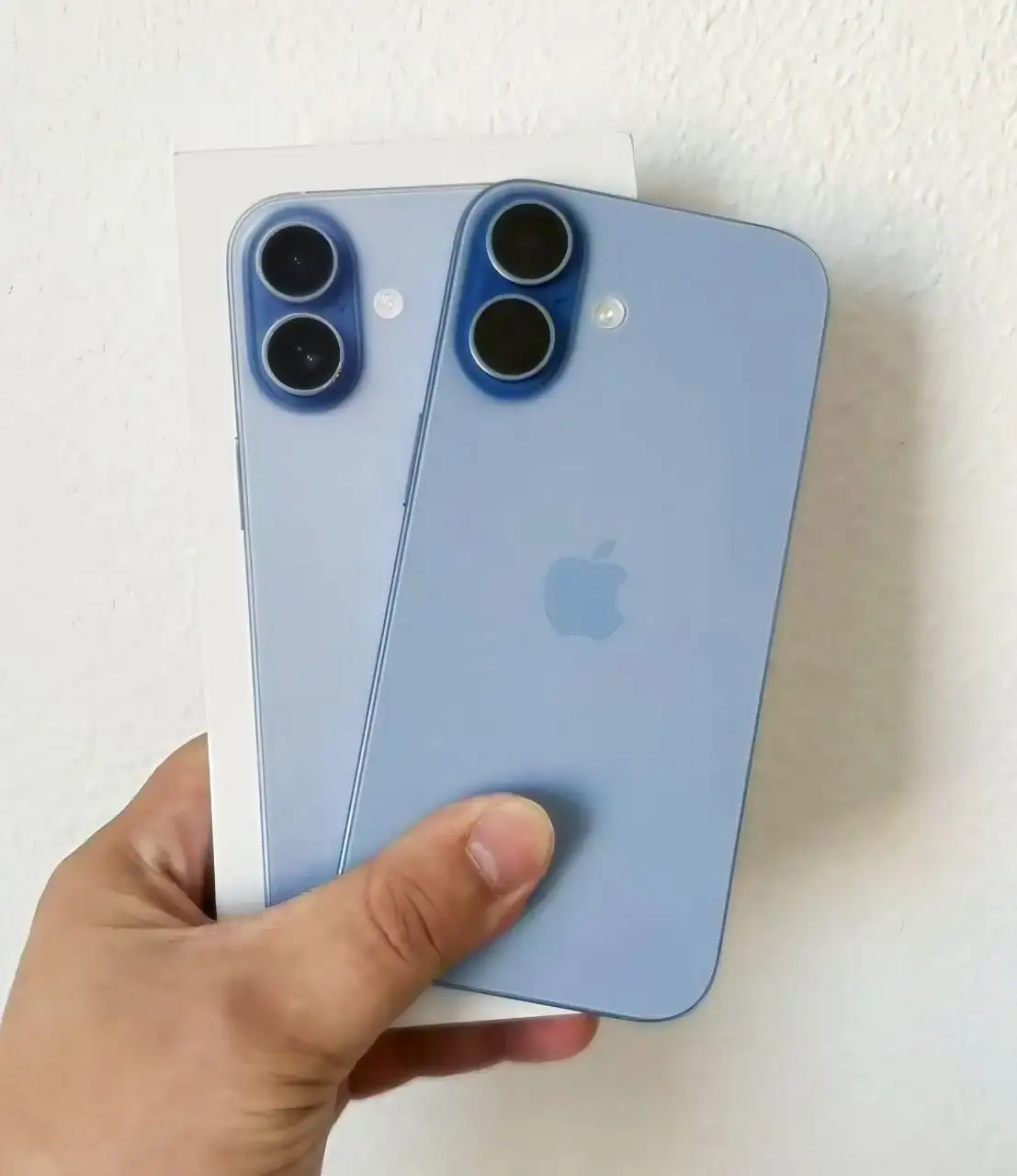 iPhone 17 256GB Оригинальный полный комплект - Смартфоны (Электроника) в Екатеринбург