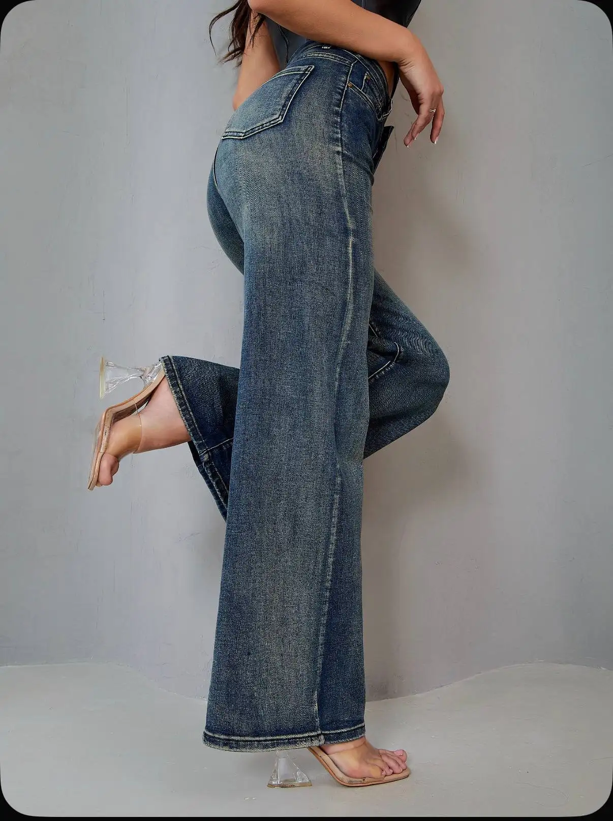 Продам новые джинсы - Джинсы (Одежда) в Екатеринбург