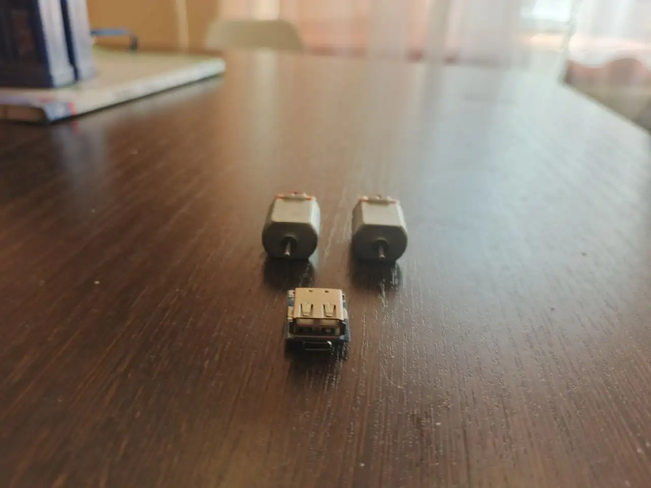 Объявление о продаже товара в Екатеринбурге - Барахолка в Екатеринбург