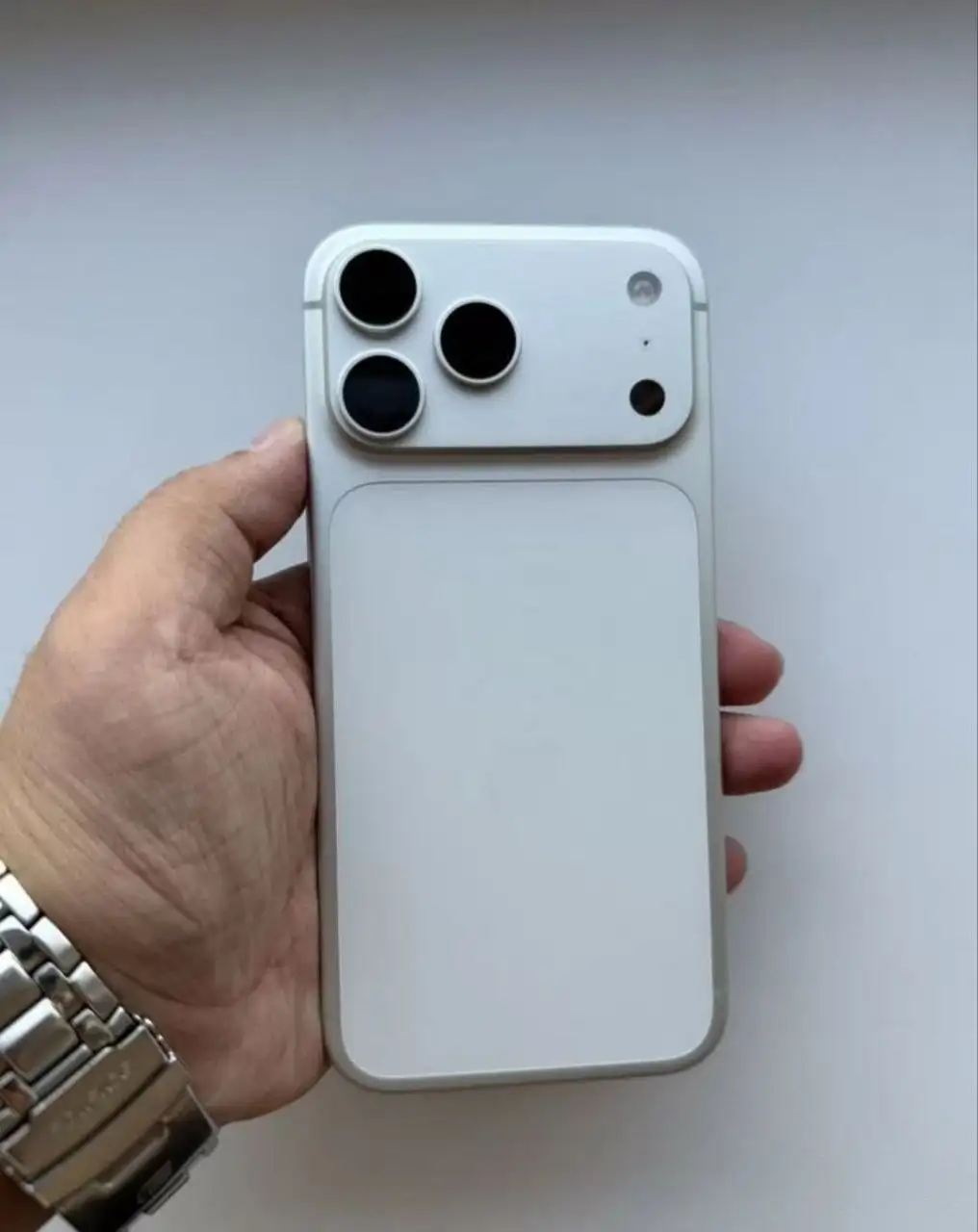 iPhone 17 Pro Max 256 ГБ - Смартфоны (Электроника) в Екатеринбург